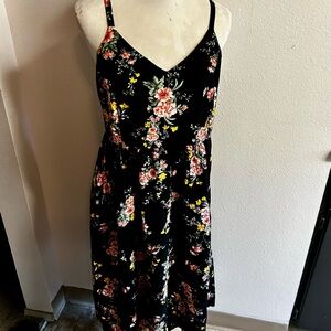 Old Navy Black and Pink floral Midi Dress Sz large good condition
